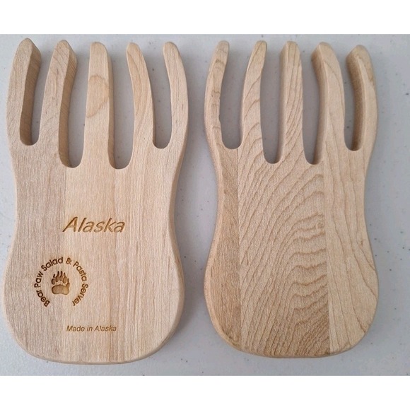 Alaskan Bear Claws Salad‎ and Pasta Hands C1993 NOS - Picture 2 of 4